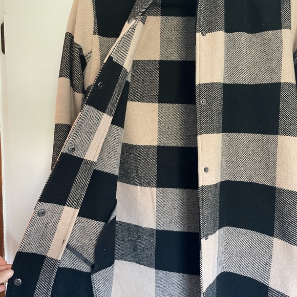 BB Dakota by Steve Madden Shacket - Picture 3 of 9